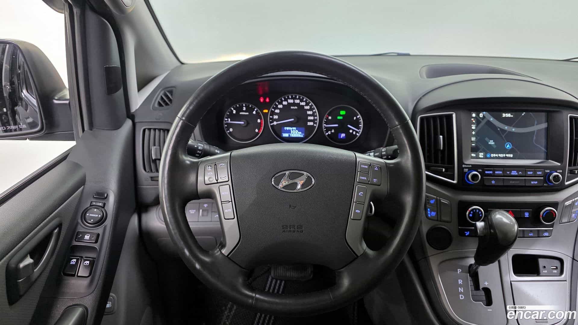 Starex Hyundai 2018.9-OPTION-018