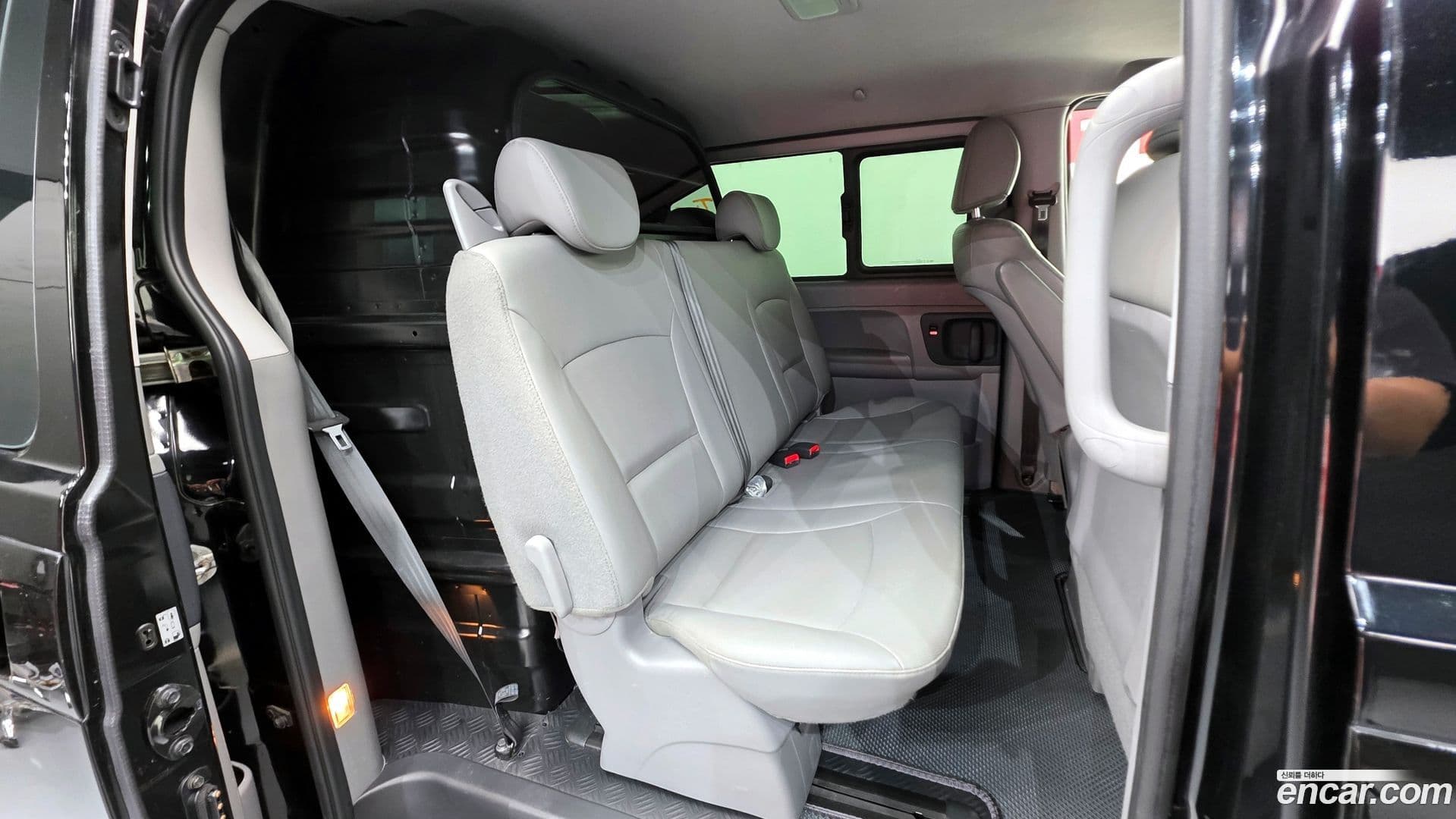 Main__Slider__Photo:Starex Hyundai 2018.9-18