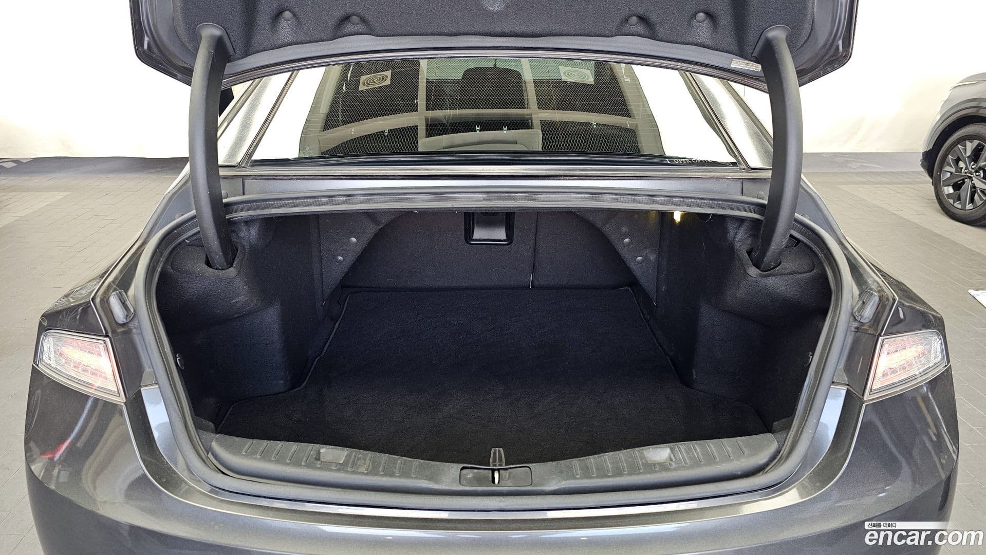 Main__Slider__Photo:MKZ Lincoln 2016.8-19