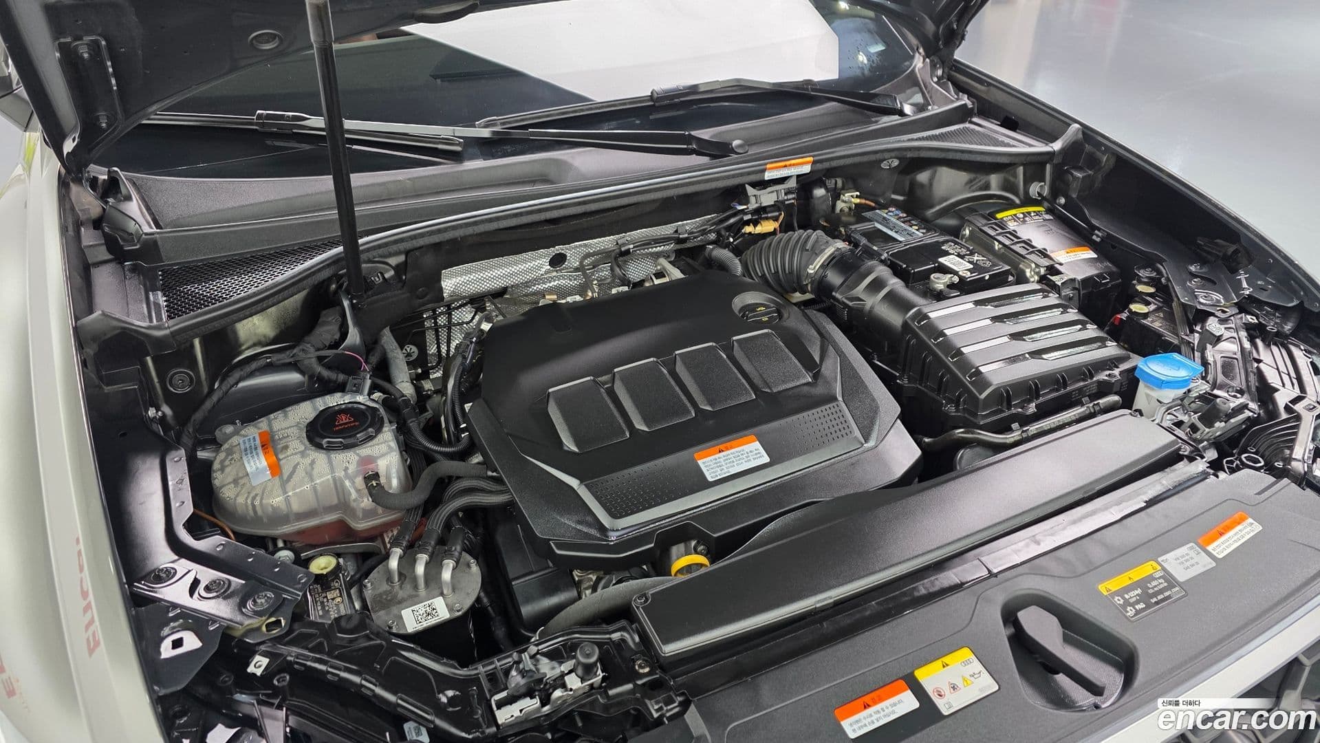 Main__Slider__Photo:Q3 Audi 2023.9-5