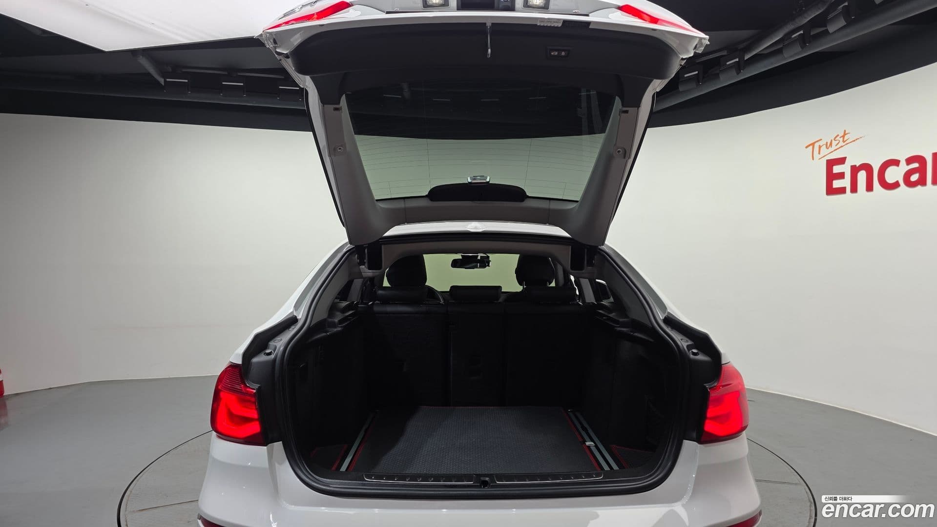 Main__Slider__Photo:Gran Turismo BMW 2018.11-19