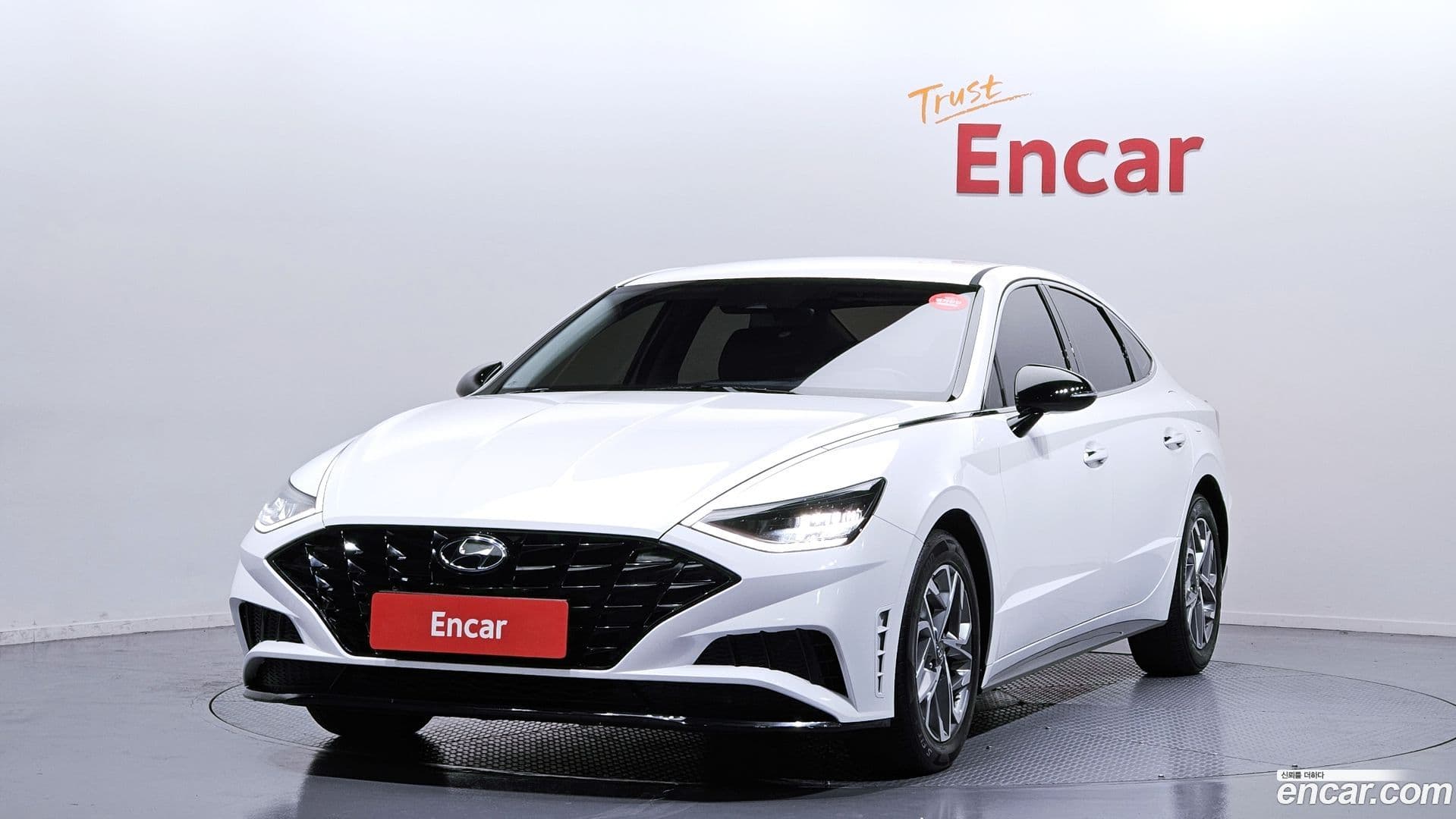 Main__Slider__Photo:Sonata Hyundai 2022.6-0