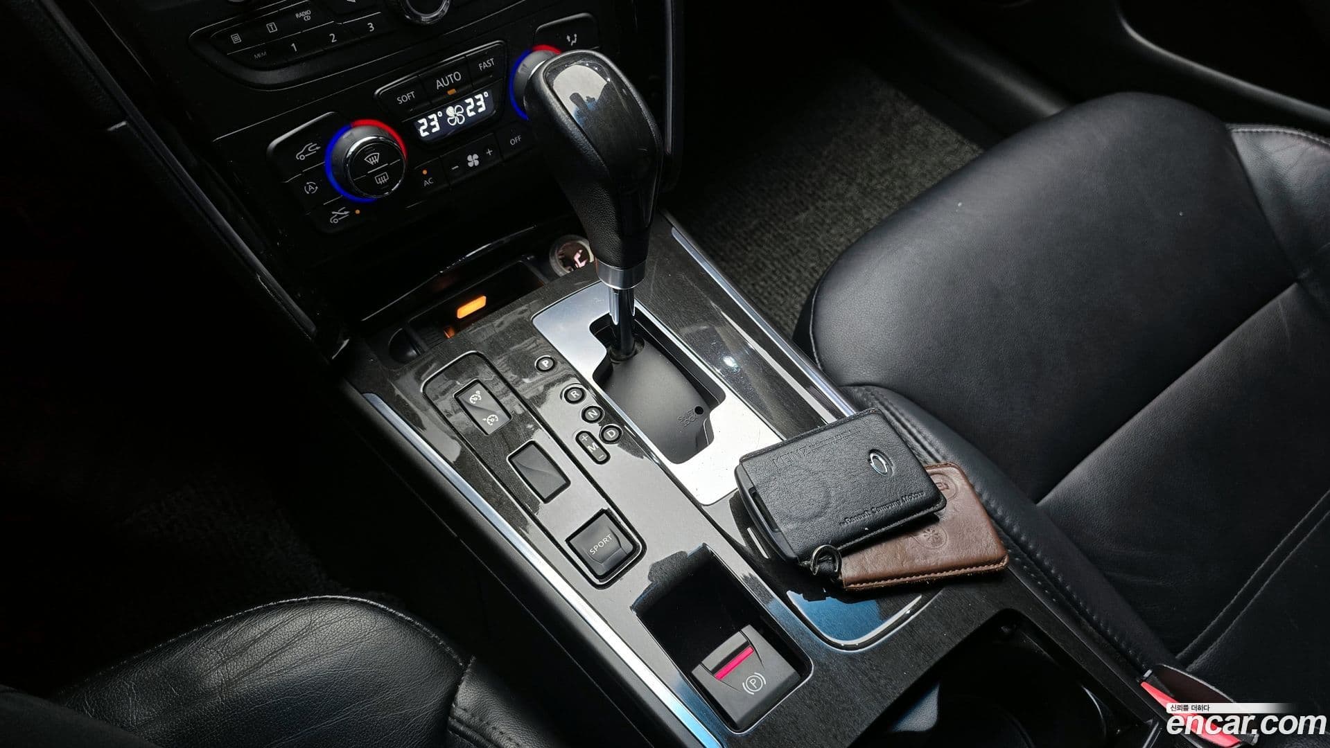 Main__Slider__Photo:SM7 Renault-KoreaSamsung 2012.8-8