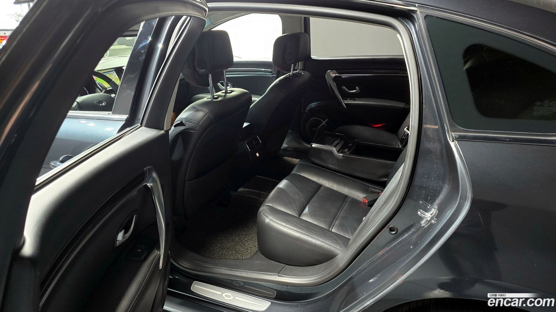 Main__Slider__Photo:SM7 Renault-KoreaSamsung 2012.8-10