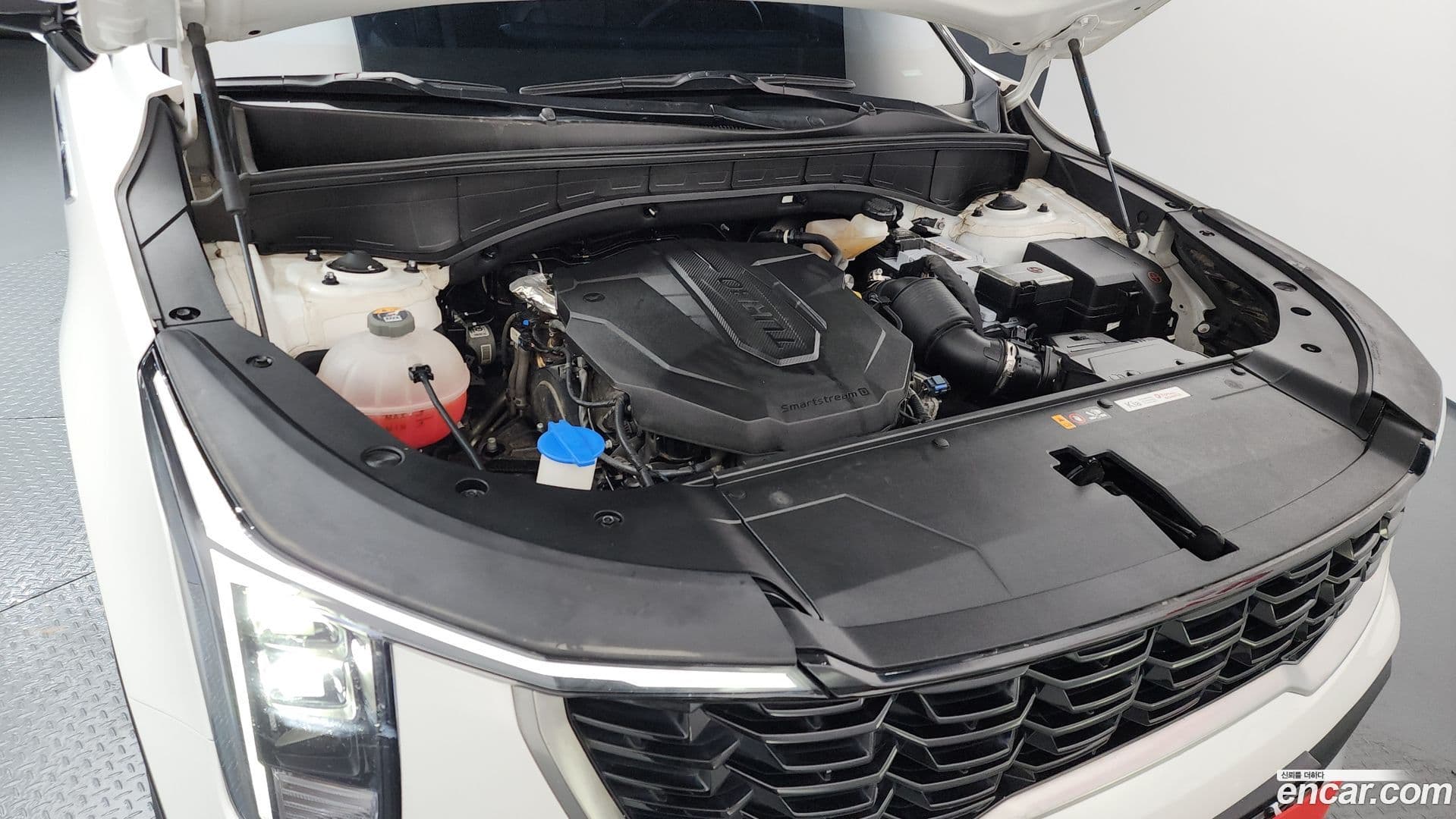 Main__Slider__Photo:Sorento Kia 2023.8-5