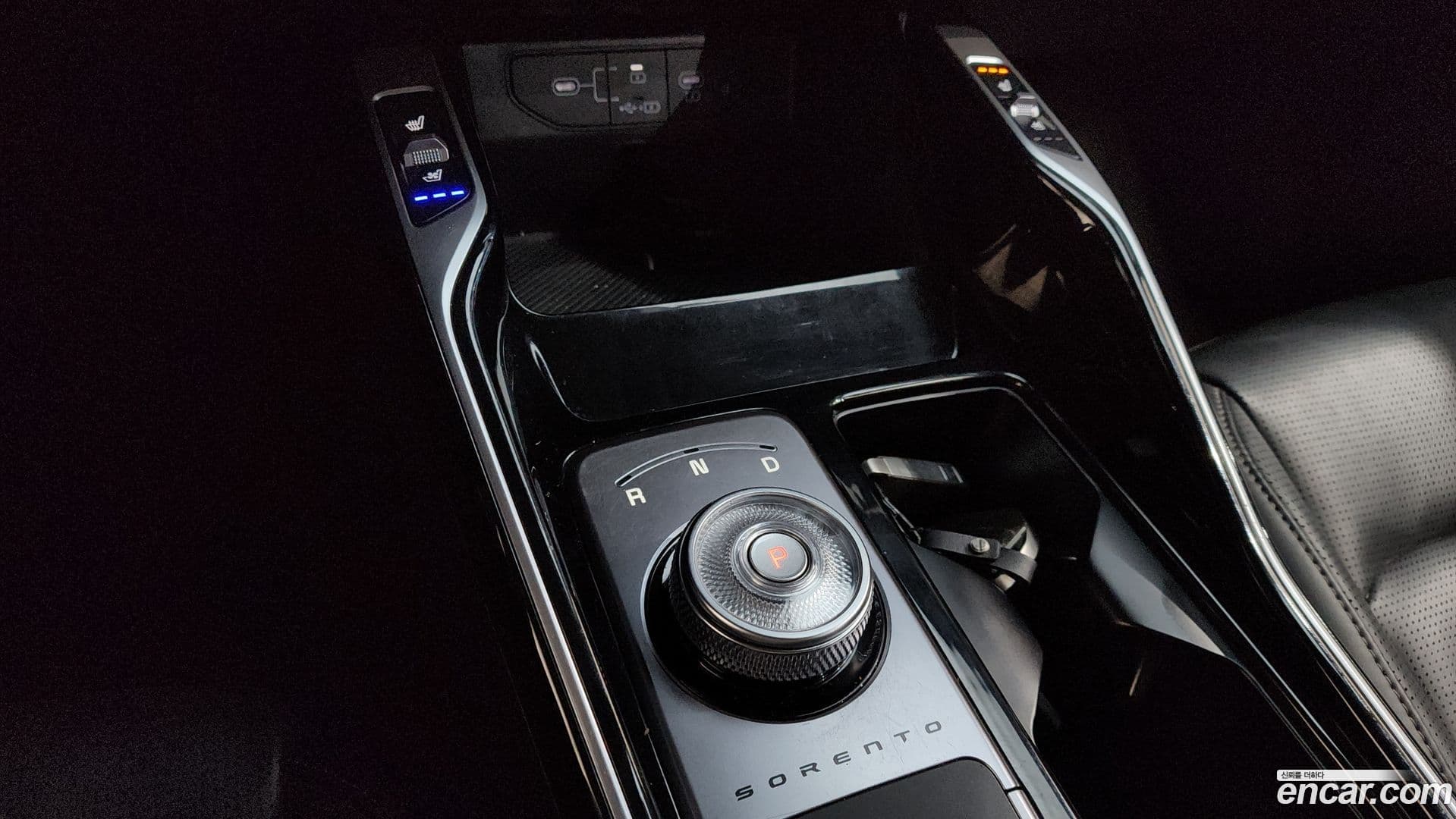 Main__Slider__Photo:Sorento Kia 2023.8-8