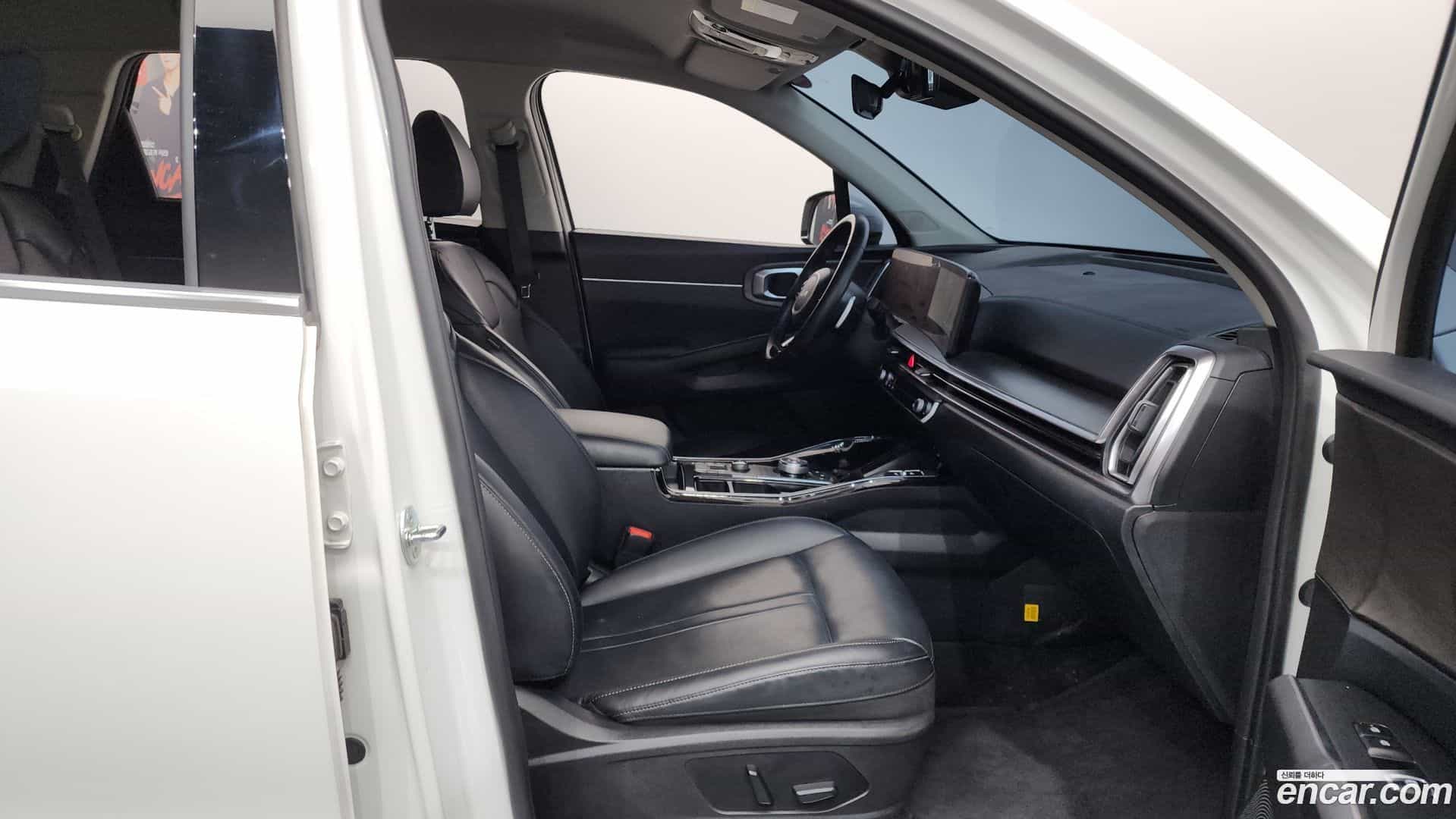 Sorento Kia 2023.8-OPTION-015