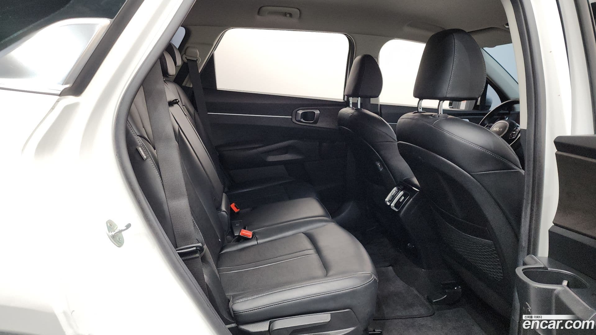 Main__Slider__Photo:Sorento Kia 2023.8-11