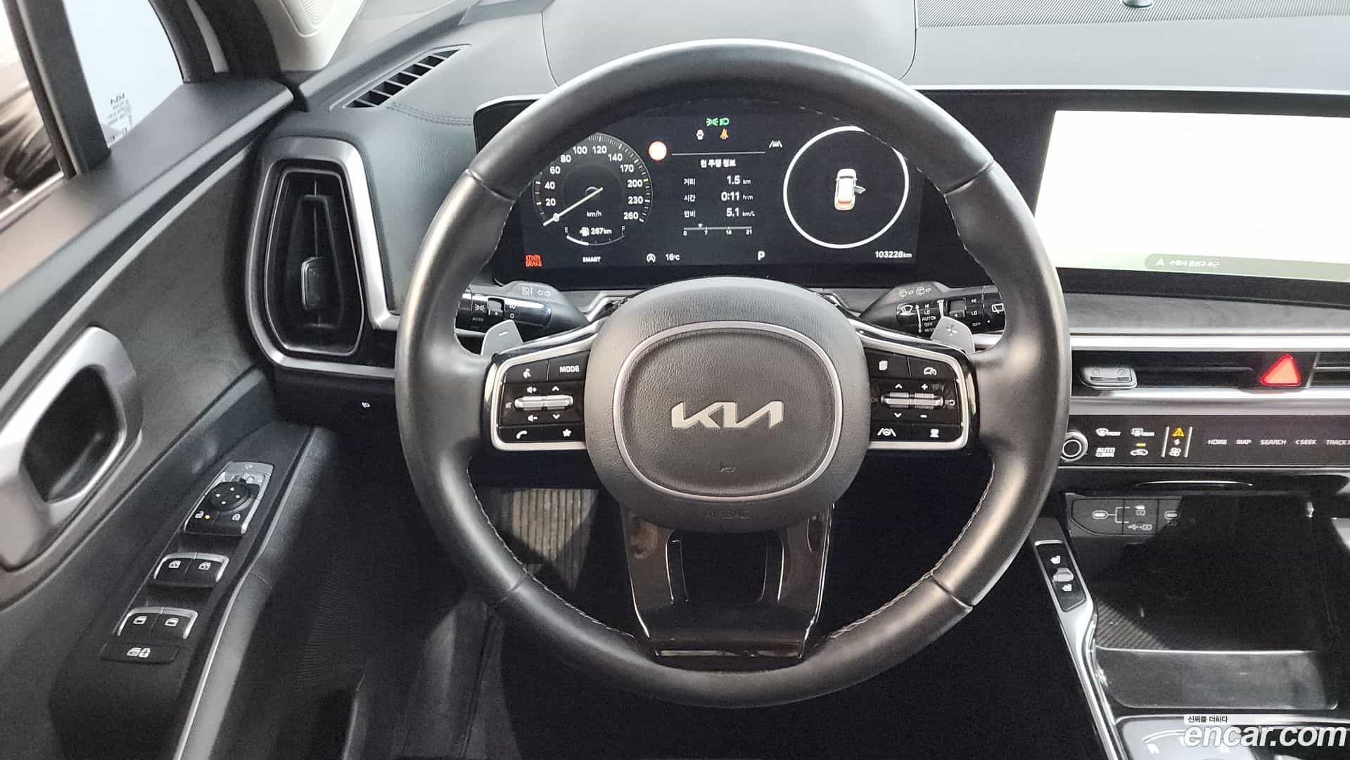 Sorento Kia 2023.8-OPTION-017