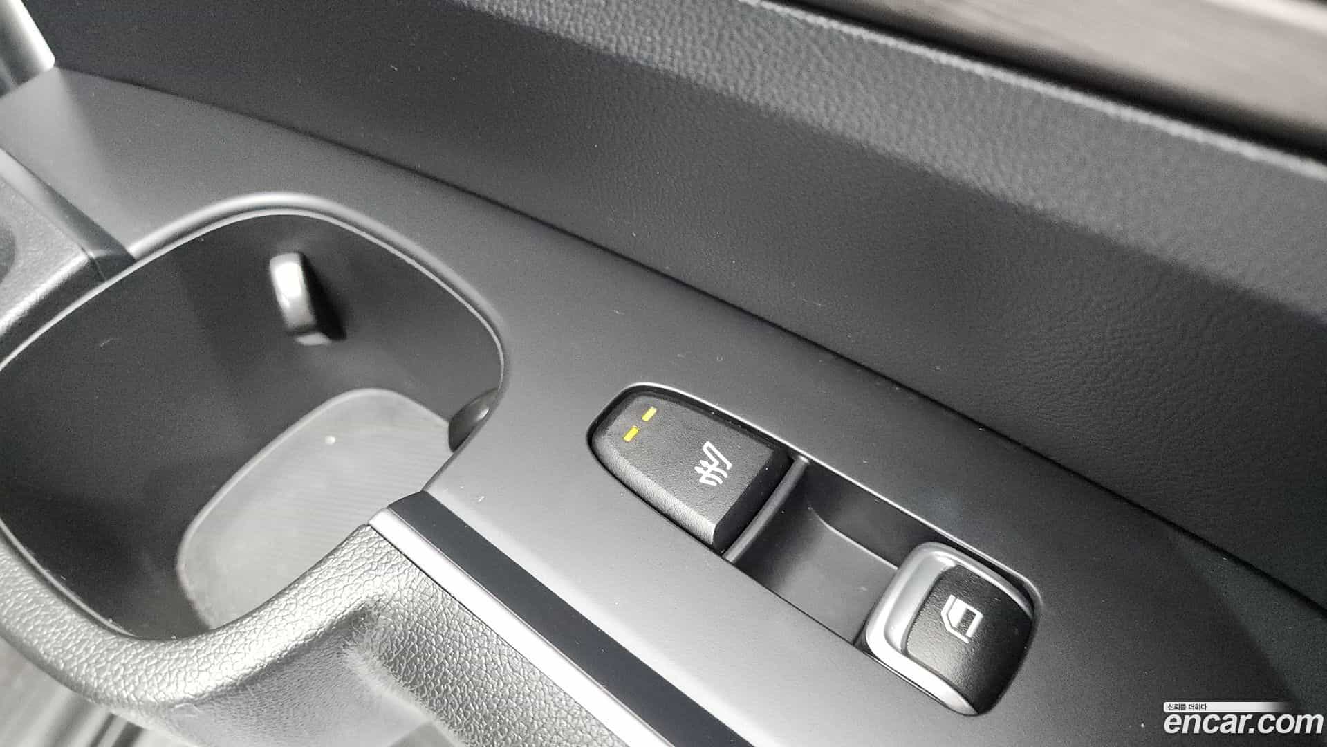 Sorento Kia 2023.8-OPTION-023