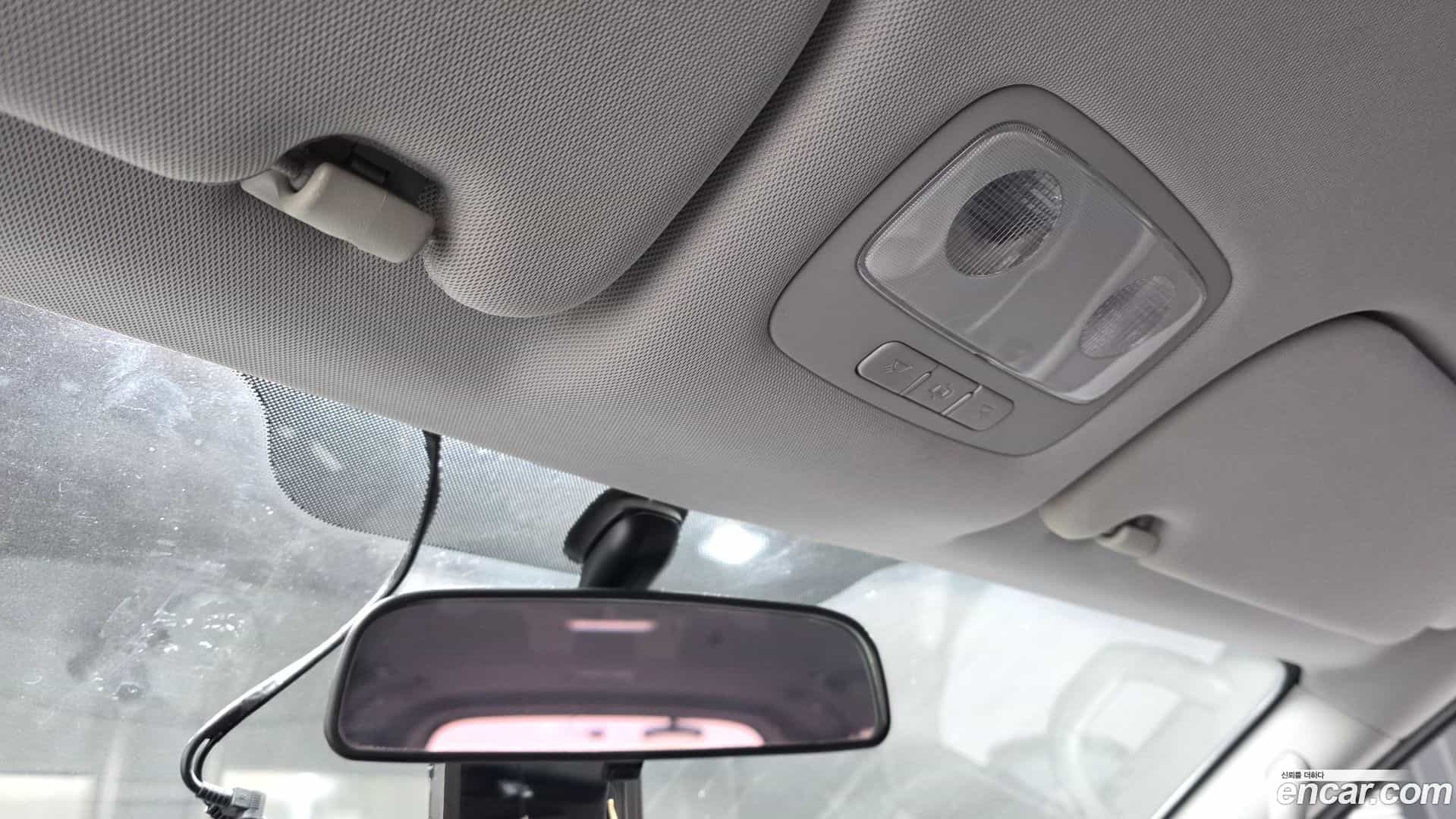 Starex Hyundai 2018.2-OPTION-022