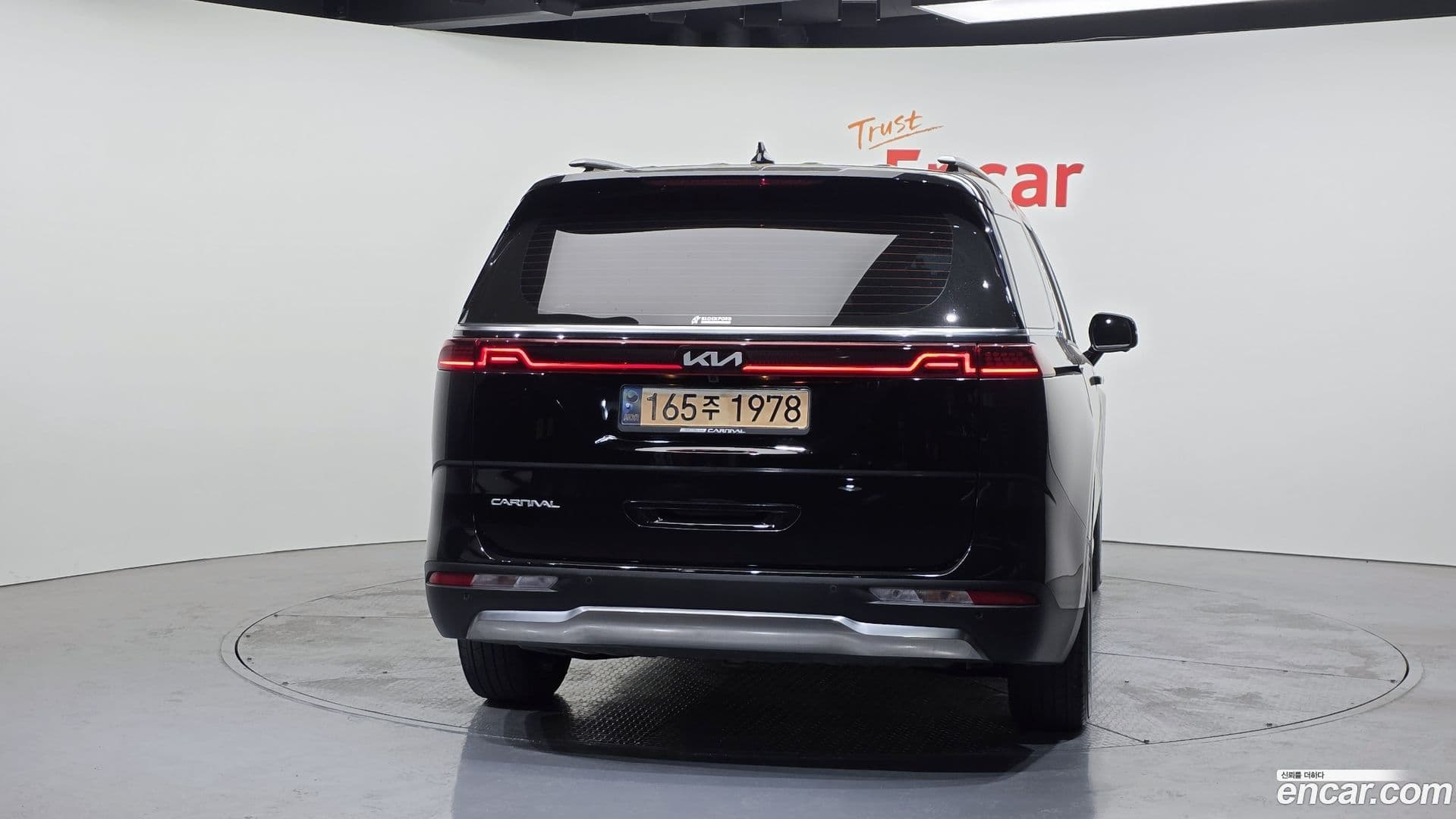 Main__Slider__Photo:Canival Kia 2023.6-3