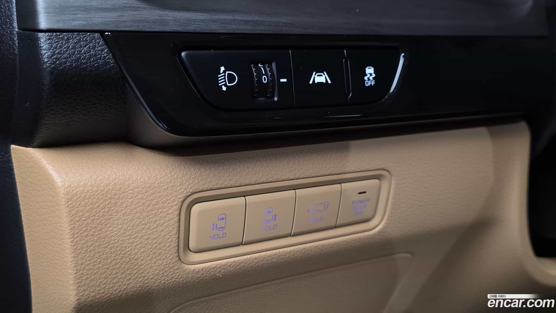 Canival Kia 2023.6-OPTION-016